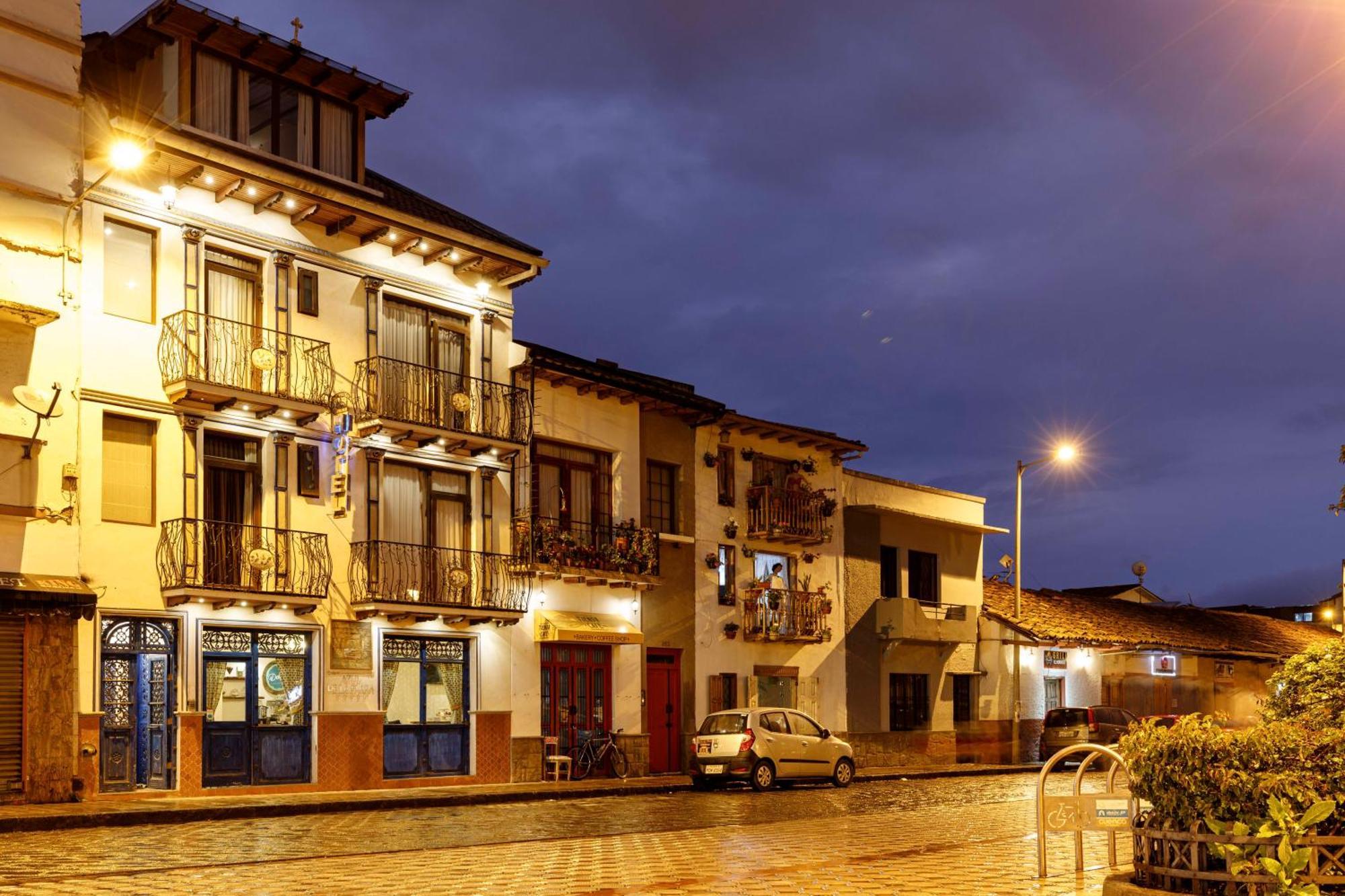 Hotel Azul De La Plaza By Chat Noir Cuenca Exterior foto